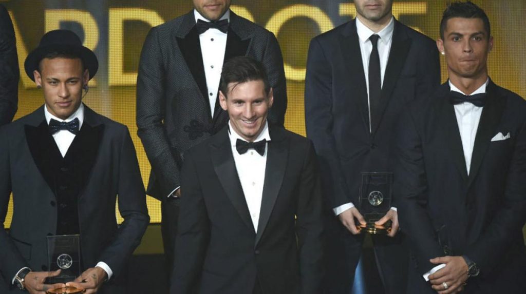 ¿Cuántos días deben trabajar Messi, Ronaldo y Neymar para comprar sus autos de lujo?