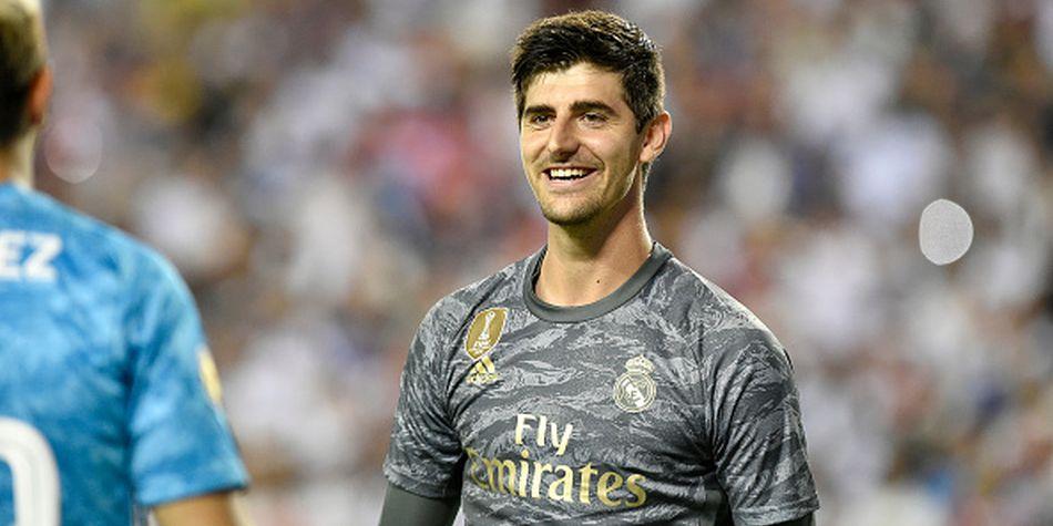 Antes del derby contra el Atletico, Courtois envió contundente mensaje a Navas: "Ahora está claro quién es el número uno"