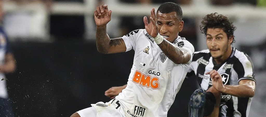Atlético Mineiro de Otero triunfó en Río ante Botafogo