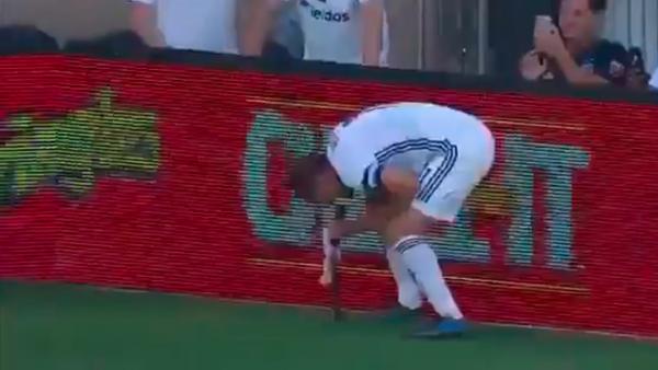 Un jugador de la MLS le tira al Congreso en pleno partido: "Haced algo contra la violencia de las armas"