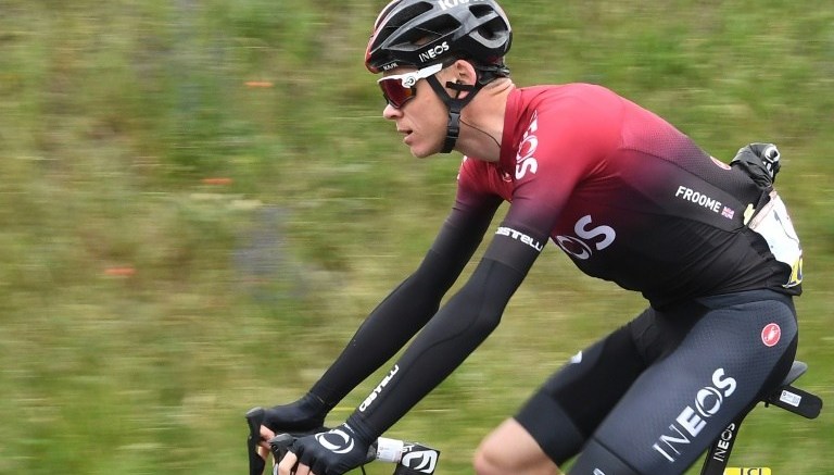 Froome acaba en el hospital tras accidente doméstico con cuchillo de cocina