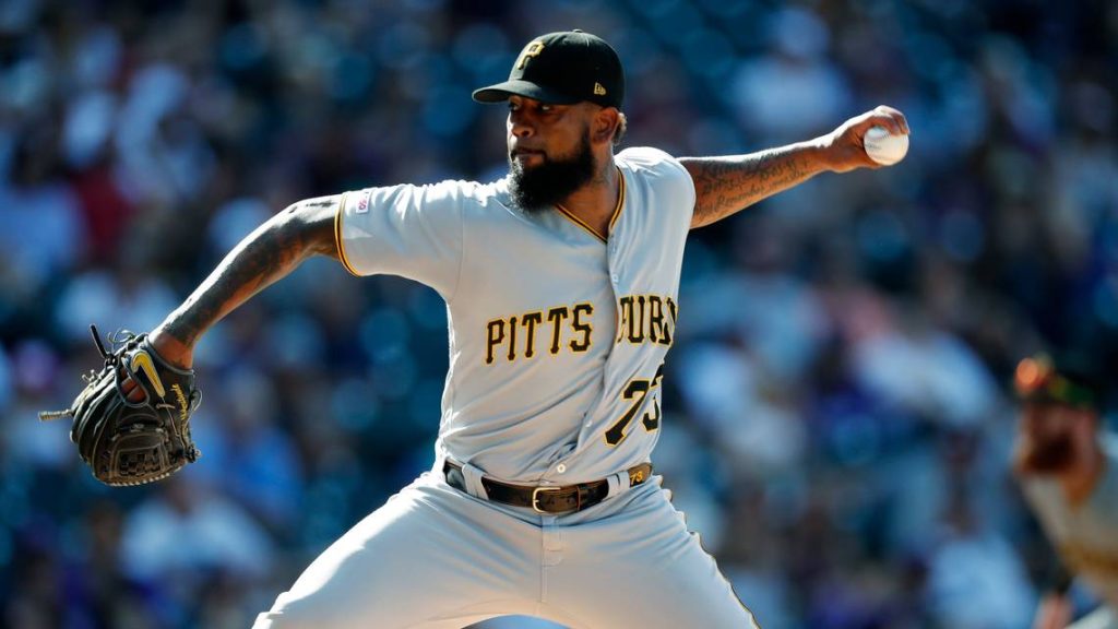 Pitcher venezolano es arrestado por delitos graves, incluyendo abuso sexual de una menor de edad