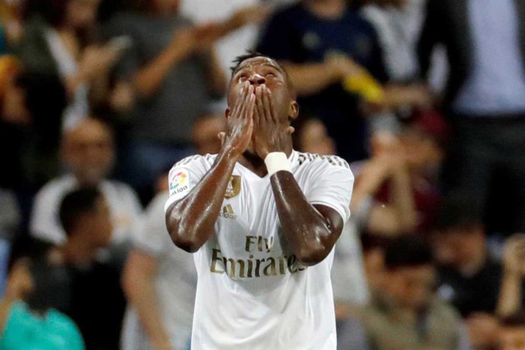 Vinicius y Rodrygo dan el liderato al Madrid (2-0)