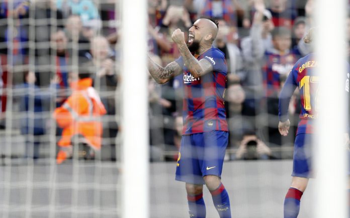 El Inter ofrecerá 12 millones al Barcelona por Vidal, según prensa italiana