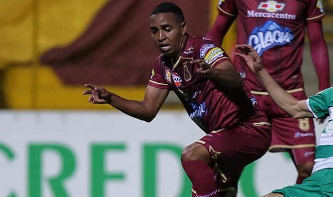Independiente Santa Fe se refuerza con Yohandry Orozco, Seijas en el limbo