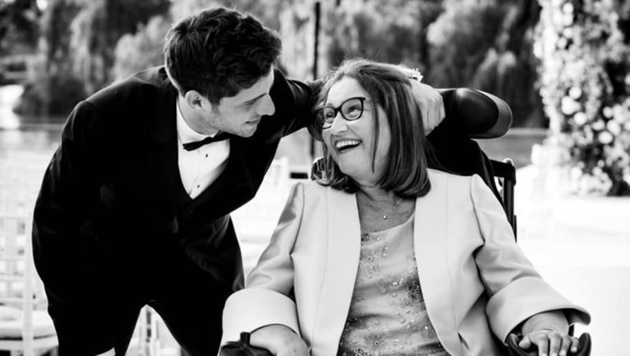 La emotiva carta de Sergi Roberto a su madre fallecida tras una larga lucha contra la ELA