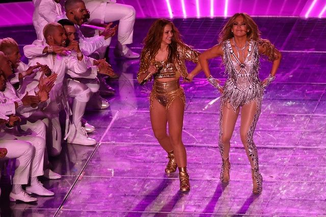 Shakira y Jlo: Así fue el show del medio tiempo del Super Bowl