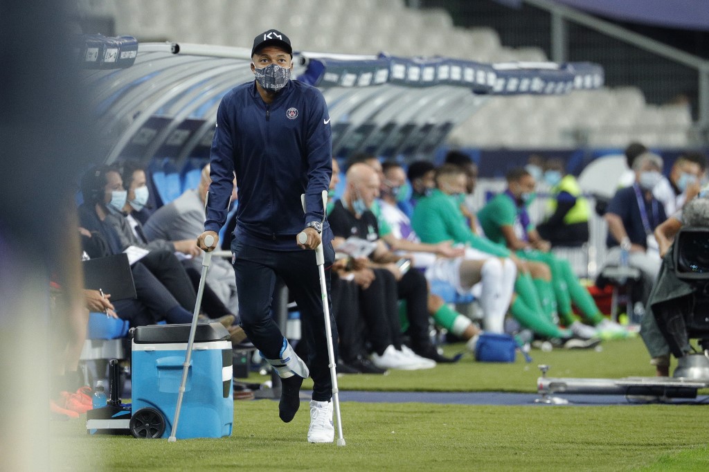 Mbappé estará tres semanas de baja y es duda para la Champions