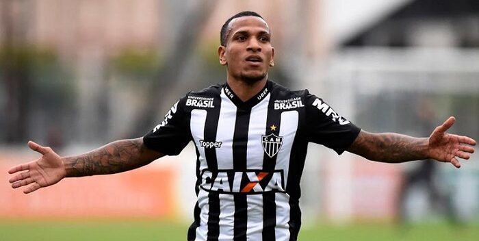 Rómulo Otero extendió su contrato hasta 2021 con el Atlético Mineiro