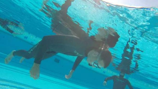 Muere a los 19 años promesa de la natación española, tras desvanecerse al realizar apnea