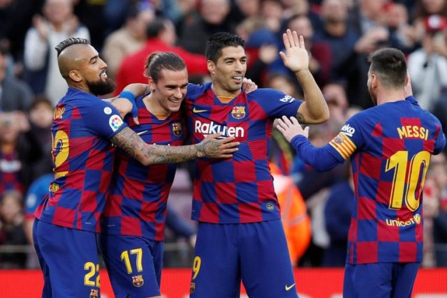 Como se movió en las redes las presentaciones de las camisetas del Real Madrid y del Barcelona