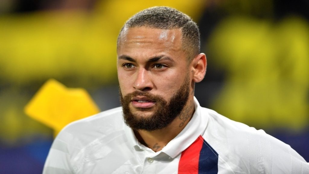 Neymar y otros jugadores del Paris Saint-Germain dieron positivo a coronavirus