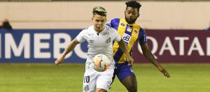 Santos de Soteldo vence 2-1 a Delfín y acaricia los octavos de final