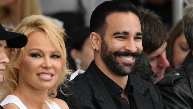 Adil Rami desmiente las acusaciones de "tortura" de Pamela Anderson