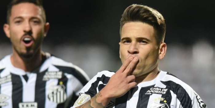 Yeferson Soteldo marcó golazo en triunfo del Santos a Liga de Quito
