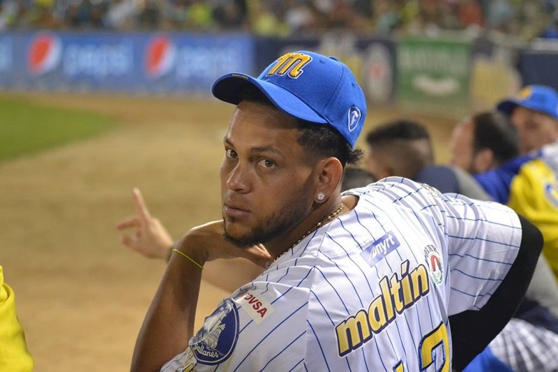 "Quien tenga gasolina, véndame, ya que no puedo reportarme con el equipo”