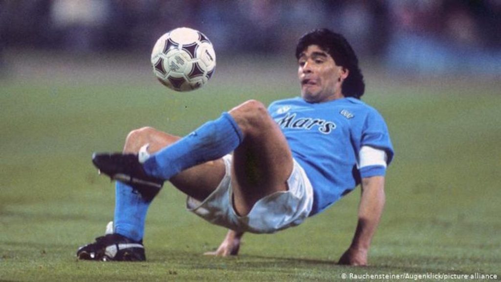 La autopsia de Maradona reveló que su corazón pesaba el doble de lo normal