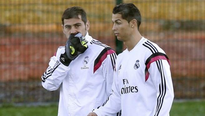 Casillas, a Cristiano Ronaldo: "¿Sólo 750 goles? Puedes hacerlo mejor"