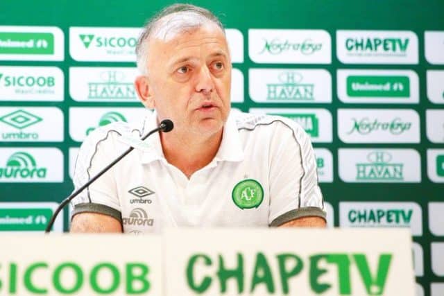 El presidente del Chapecoense muere víctima de covid