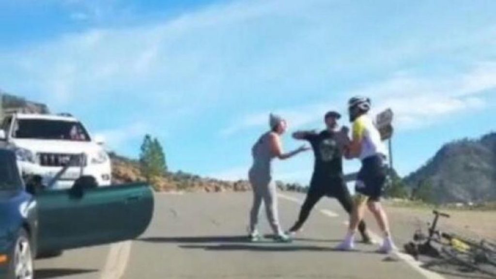 “Lo va a matar”: así fue la brutal agresión a un ciclista por una discusión de tráfico