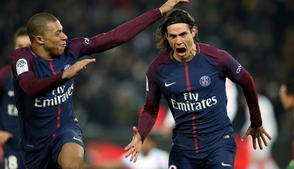 Revelan como era la complicada relación de Mbappé con Cavani cuando eran compañeros en el PSG