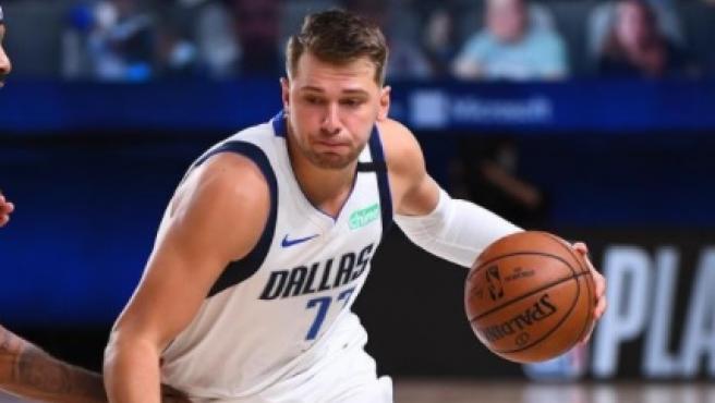 Doncic logra su récord de anotación personal en la NBA con 46 puntos
