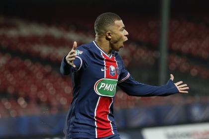 ¡Estás loco, Mbappé! Vea su impresionante gol en la victoria del PSG