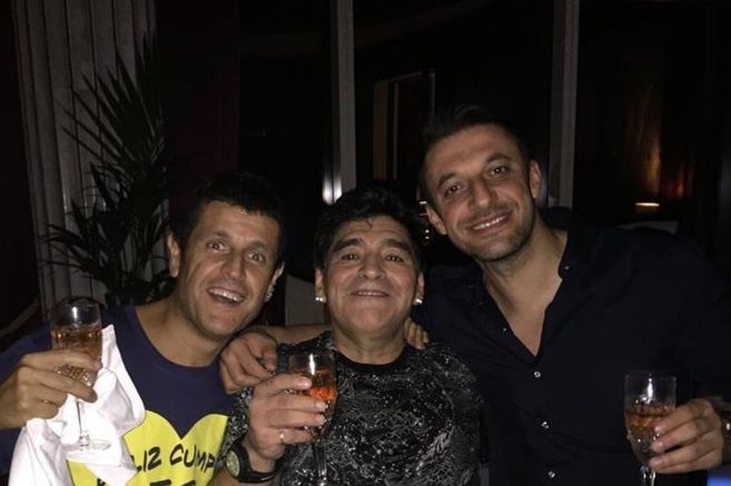 Nuevos audios sobre la muerte de Maradona: “si las hijas no se lo llevan, hay plata para todos”