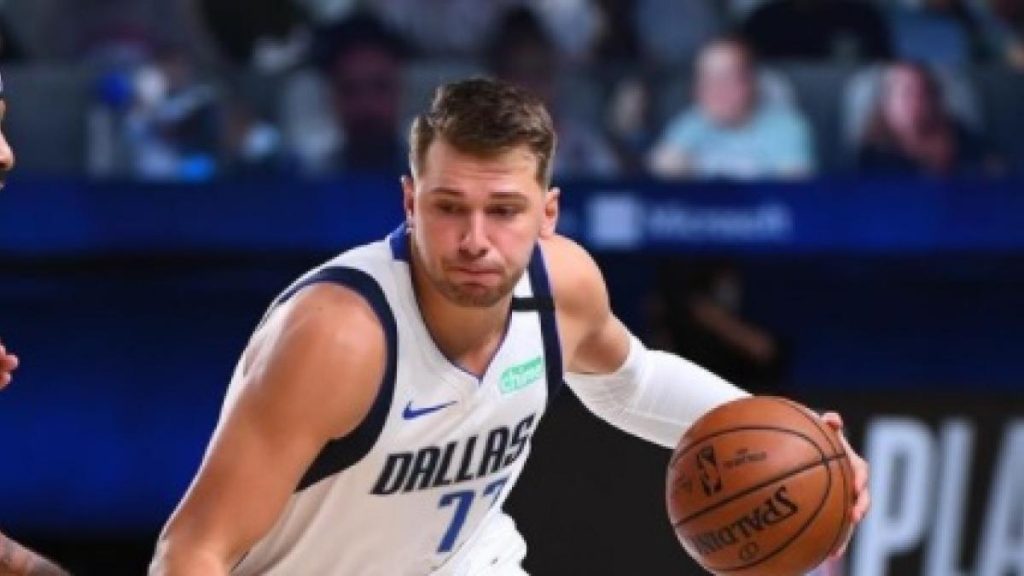 Locura por un cromo de Doncic: 4,6 millones, el más caro de la historia de la NBA
