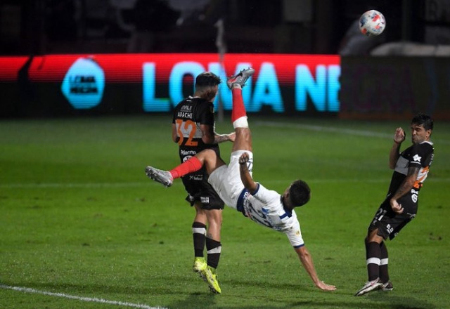 Este podría ser el golazo del 2021: chilena de 15 metros