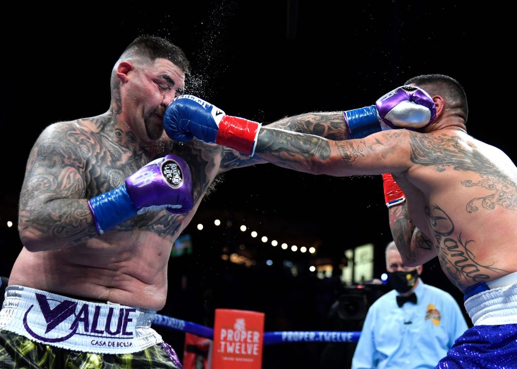 Andy Ruiz reaperece con un triunfo por decisión sobre Chris Arreola