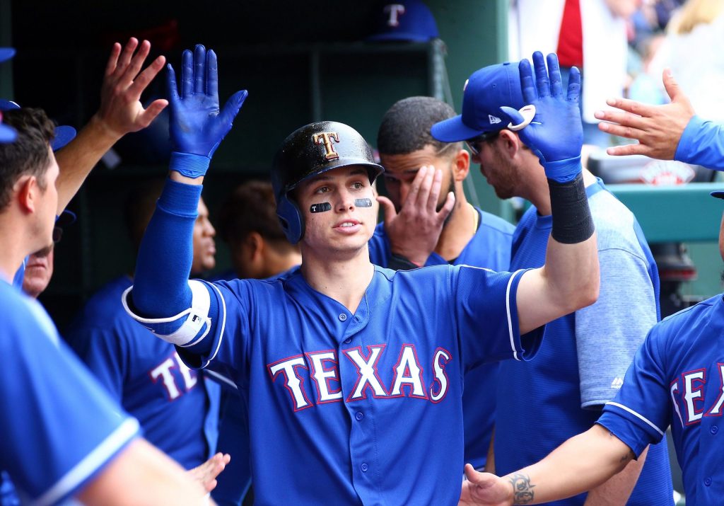 Después de perder el ojo derecho en un intento de suicidio, tiene una nueva oportunidad en el béisbol