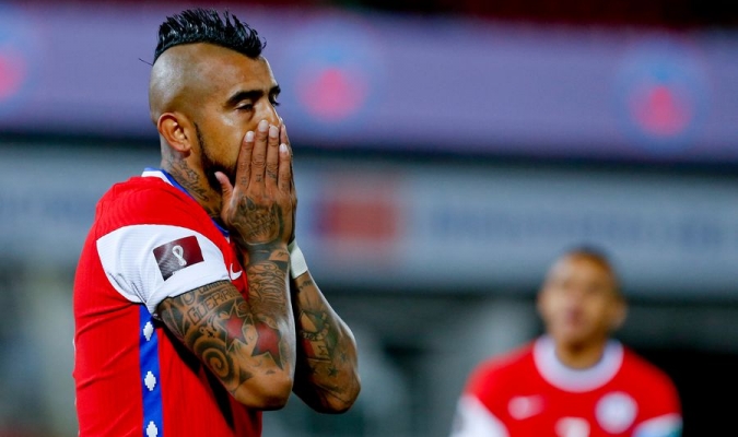 Arturo Vidal da positivo por covid-19 y no estará ante Argentina ni Bolivia