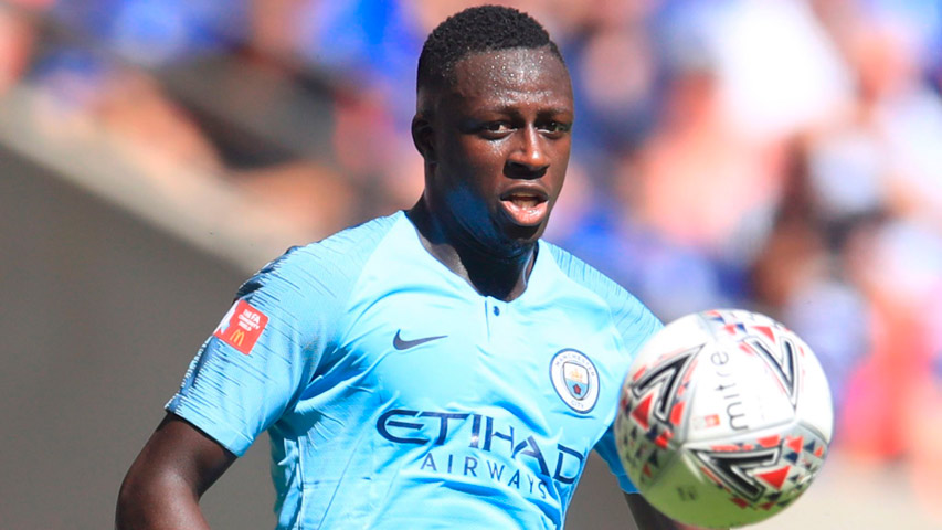 El Manchester City suspendió a Benjamin Mendy por acusaciones de violación