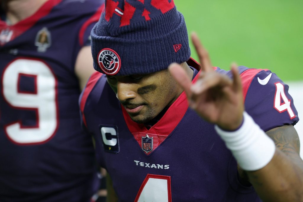 FBI investigará presunta extorsión en el caso de Deshaun Watson