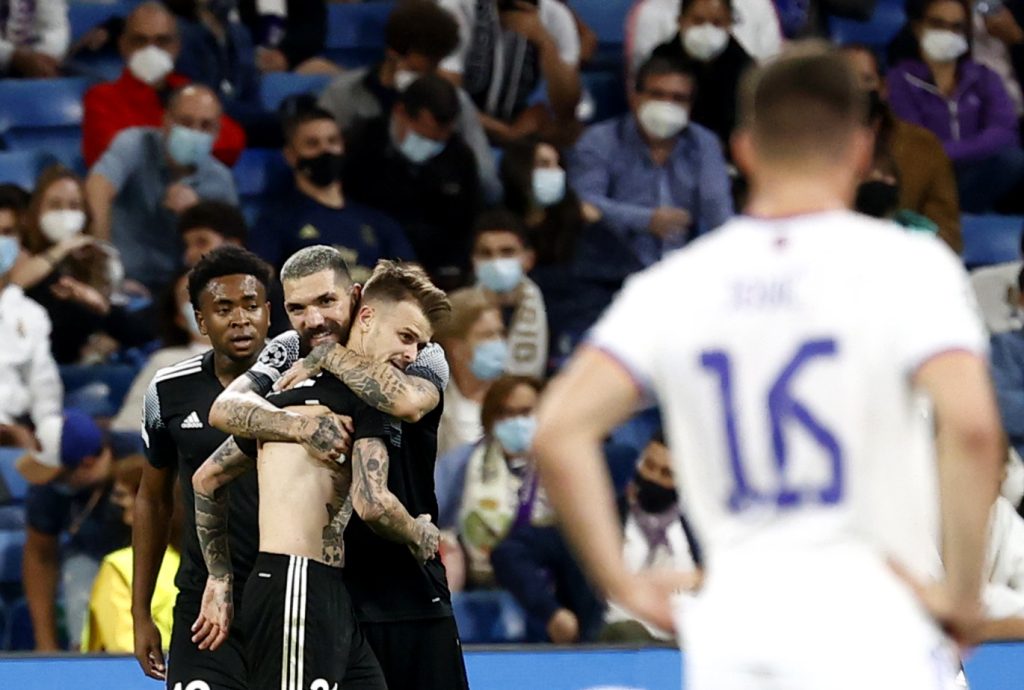 El Sheriff da la sorpresa y se impone al Real Madrid en el último suspiro