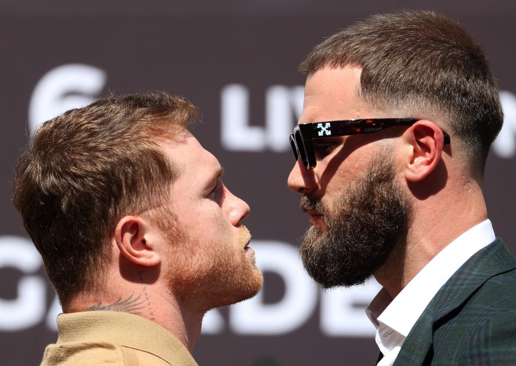 Caleb Plant provoca a “Canelo” con una polémica camiseta con el rostro del mexicano