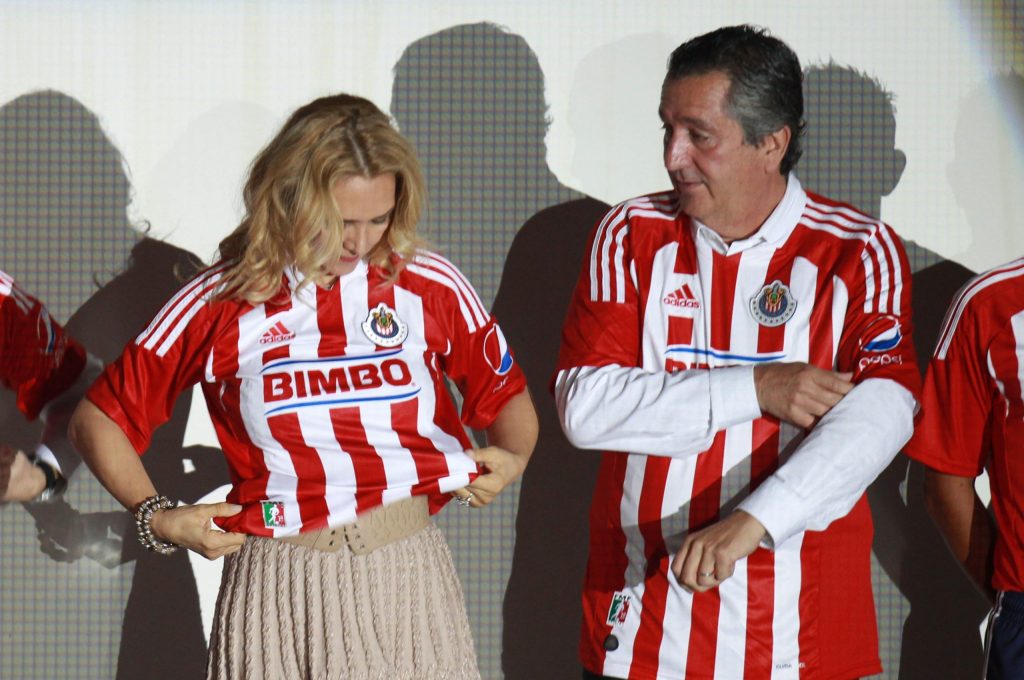 Insólito: Atribuyen crisis de Chivas a trabajos de brujería por parte de la ex propietaria del club