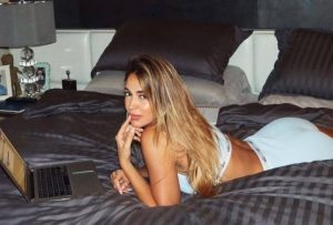 Lo que dejó James: Shannon de Lima muestra como pasa la tusa en bikini 