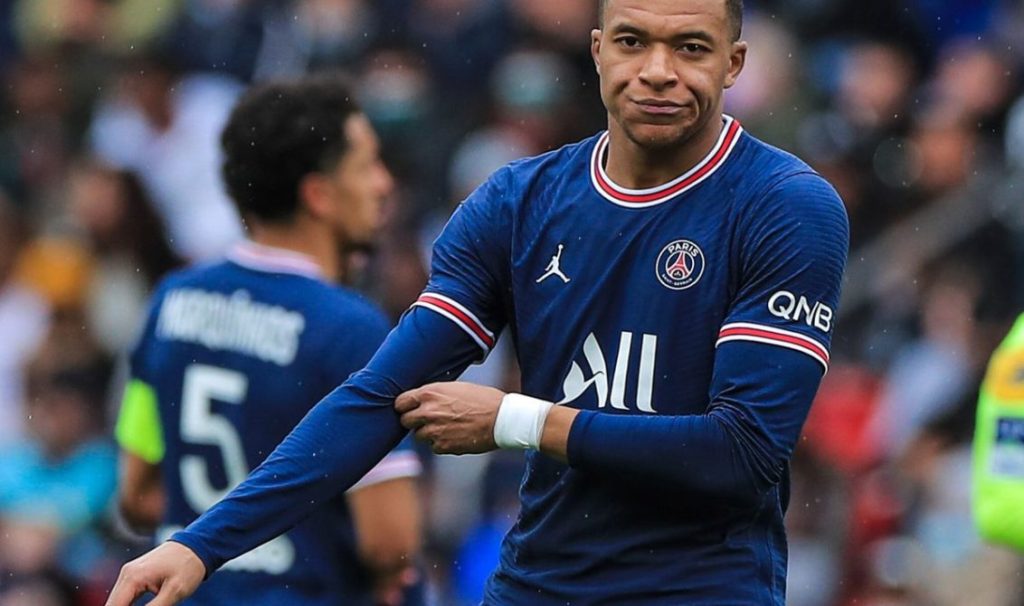 Problemas internos en el vestuario del PSG causan estragos en el campo de juego: falta de liderazgo y división de bandos