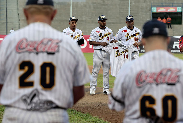Abonos de los Leones del Caracas superan los 800 dólares