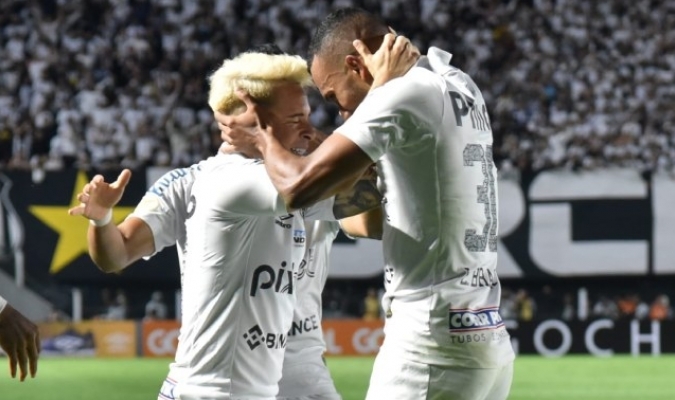 Santos vuelve al triunfo con destacada actuación de Yeferson Soteldo
