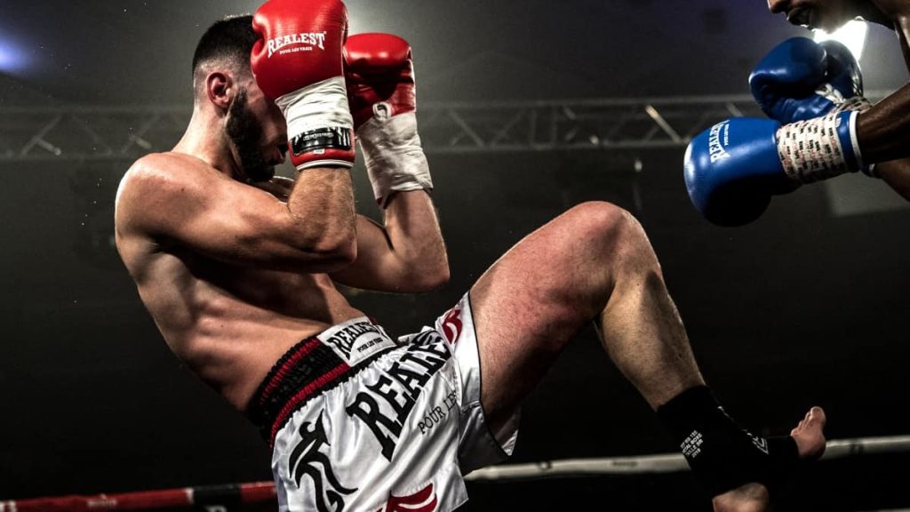 Luchador de 'kick-boxing' falleció tras recibir golpe en la cabeza durante combate