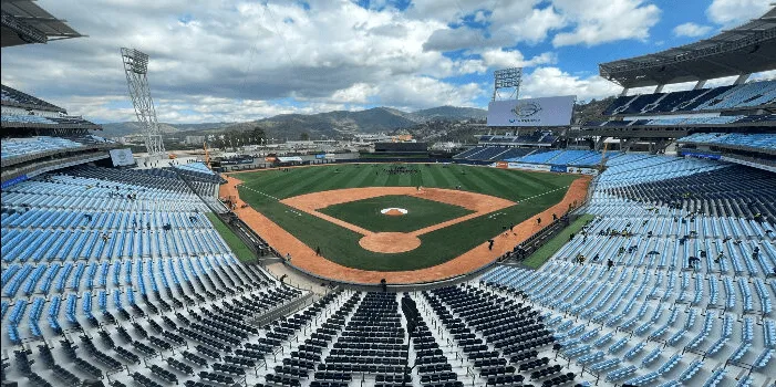 Denuncian que el acceso a la suite VIP del estadio monumental Simón Bolívar de Caracas cuesta cuatro veces más que en el Yankee Stadium