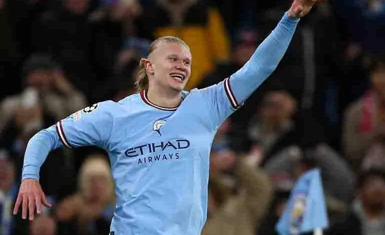 Haaland, se convierte en el tercer jugador en marca 5 goles en un partido de la ‘Champions’