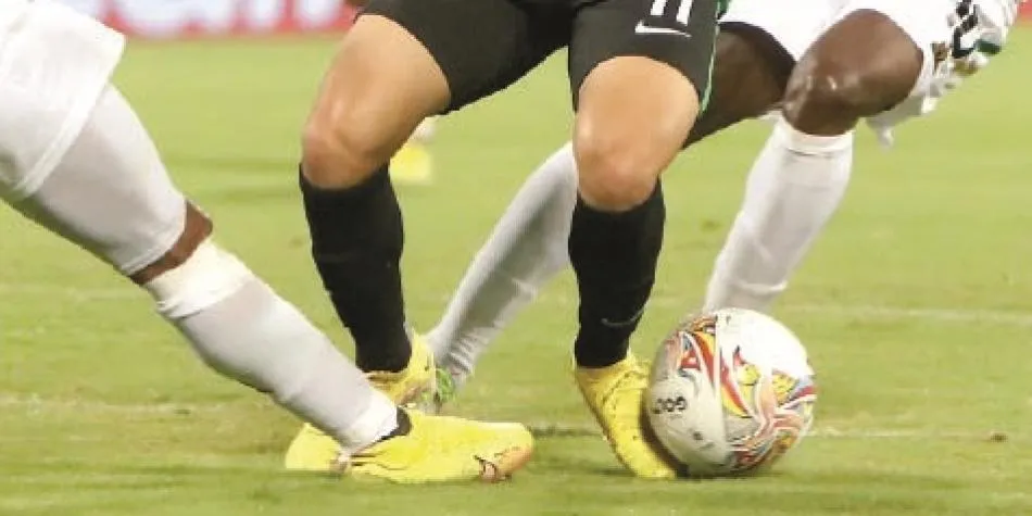 Exárbitro colombiano reveló secretos: narcotráfico y amenazas