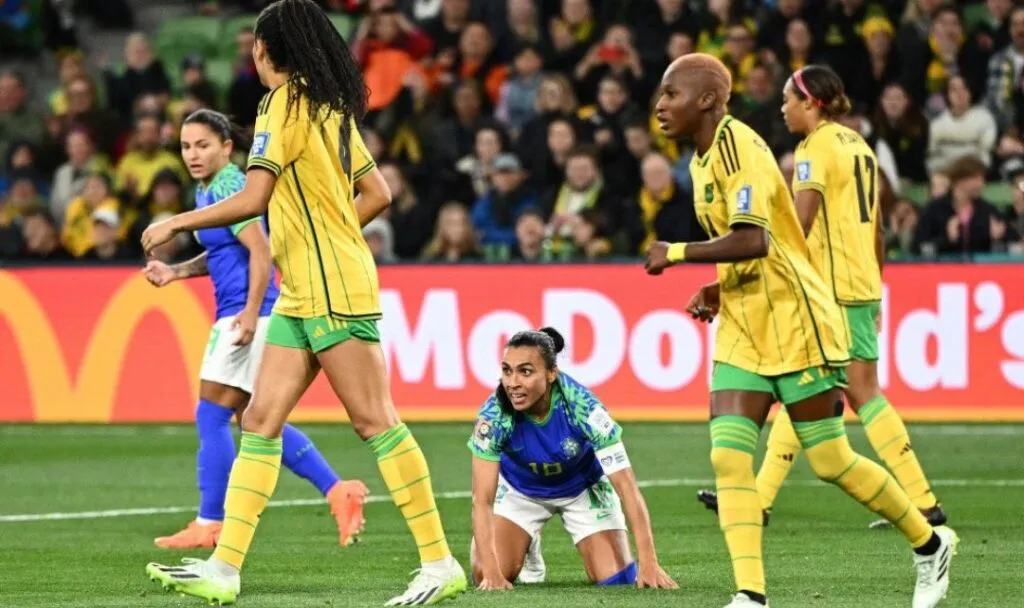 Sudáfrica y Jamaica dieron batacazos: sacaraon a Italia y Brasil del Mundial Femenino