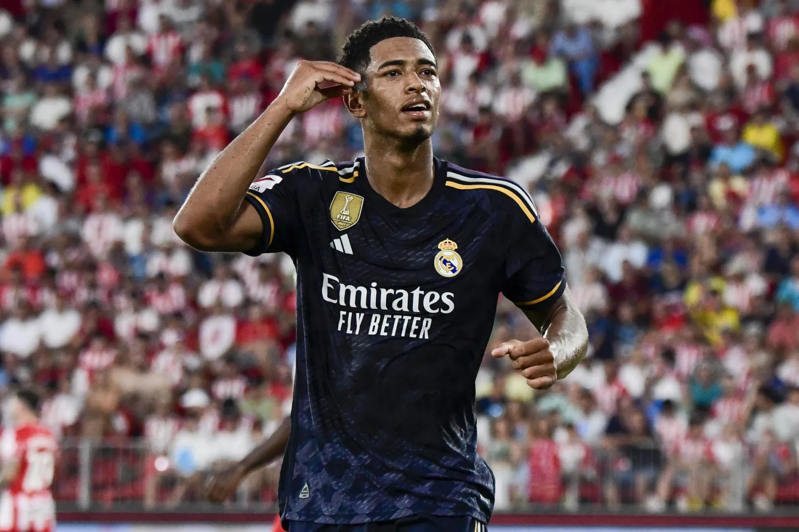 Real Madrid sigue invicto tras victoria 3-1 contra Almería con doblete de Jude Bellingham