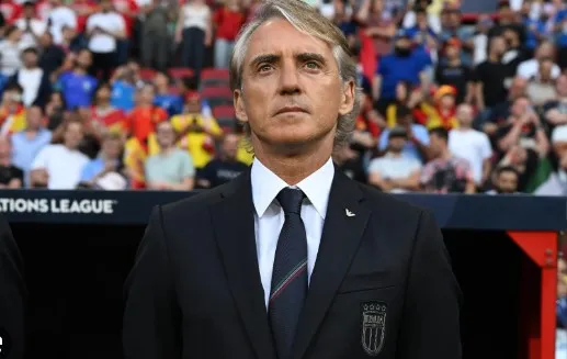 Roberto Mancini renunció a su cargo de seleccionador de Italia