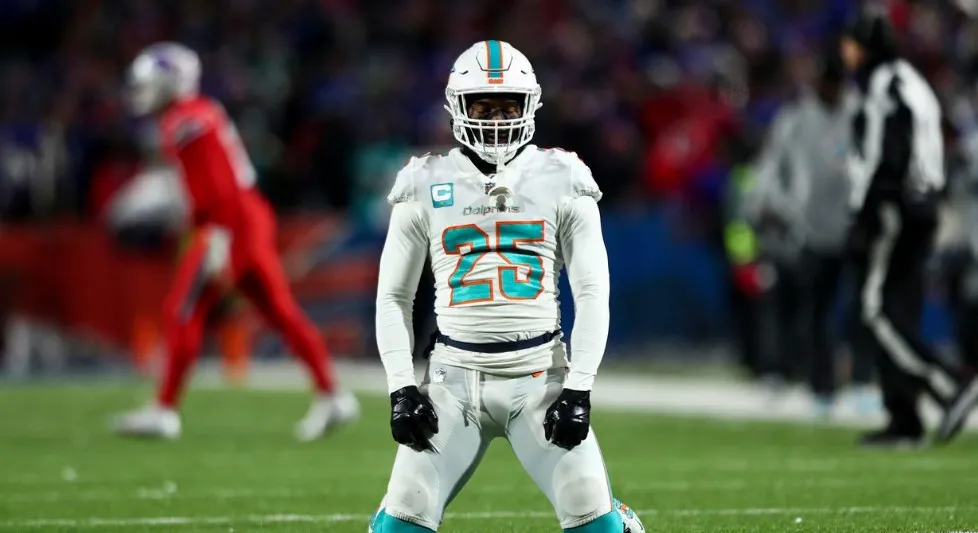 Jugador de la NFL, Xavien Howard, es acusado de embarazar a 4 mujeres a la vez